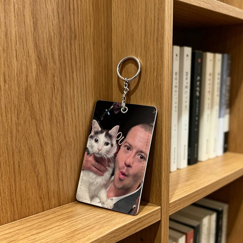aktör J-Joseph Quinn Kedi Roze - Leatherwork Keychain incelemesi ve fiyatı